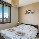 Apartment Climatise Proche Centre-ville Et - Fr-1-816-24 *