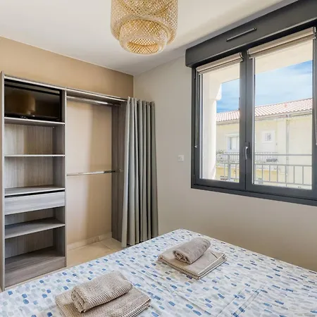 Moderne Climatise Pres Du Centre-ville - Fr-1-816-24 *